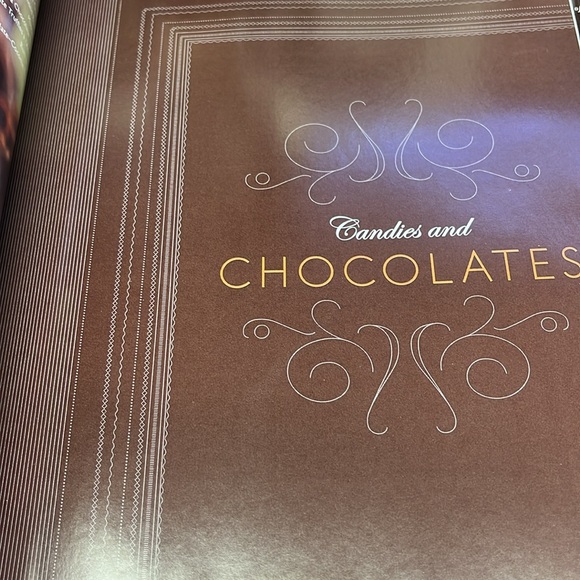 Chocolate & Pastry Cookbook - Picture 4 of 9